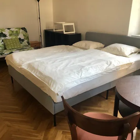 Lägenhet Trainstation Bratislava