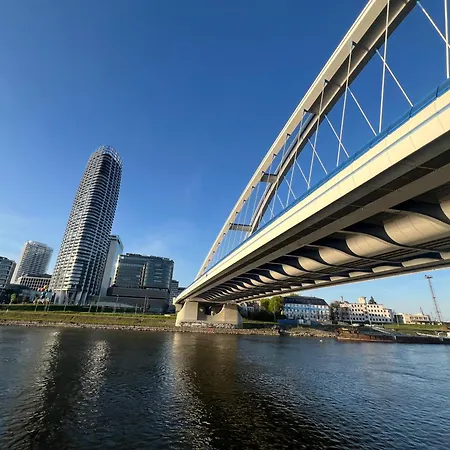 アパート Trainstation ブラチスラヴァ